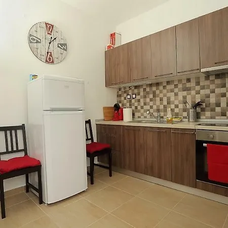 Apartment Fewohellas Pikpa